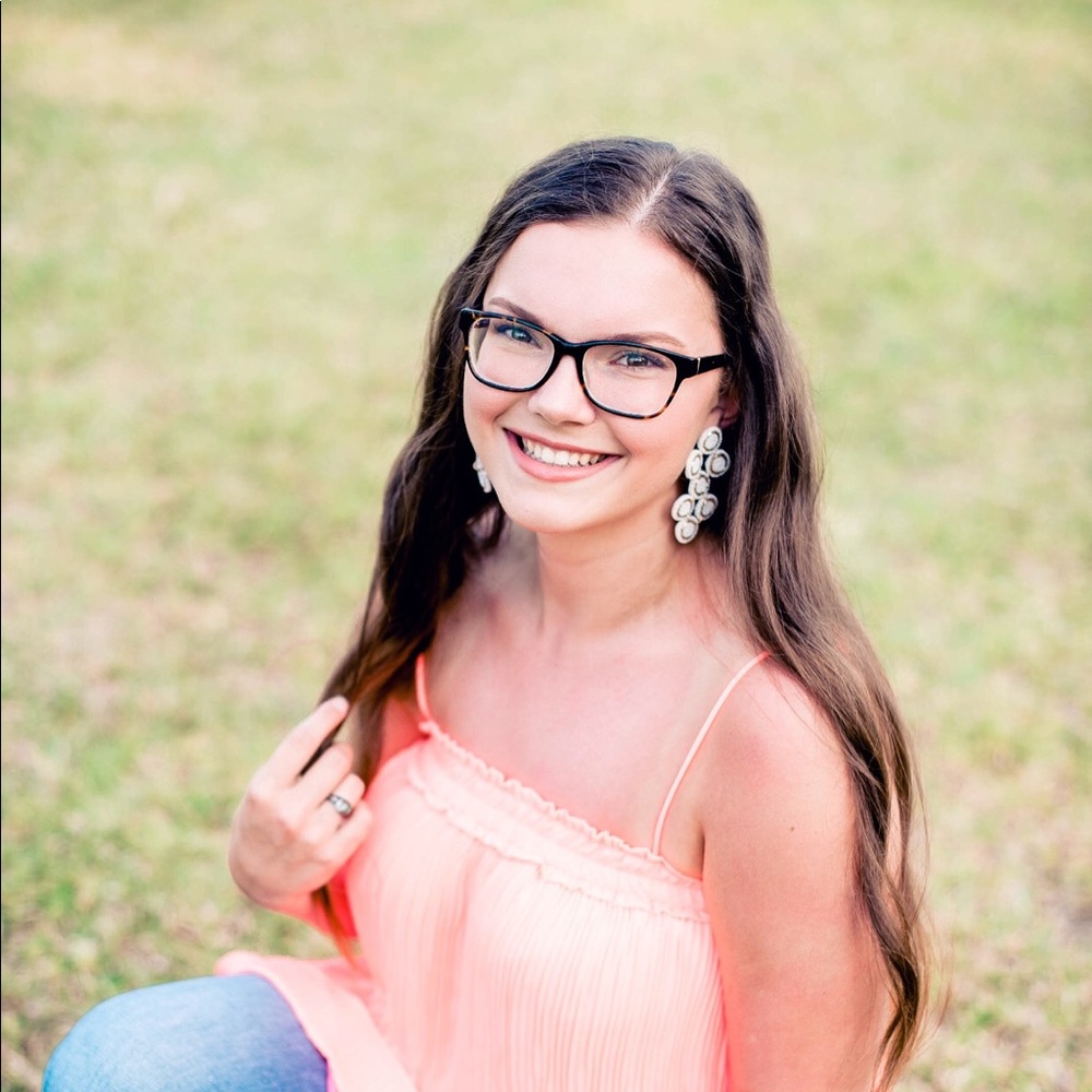 Meet your Posher, Madison